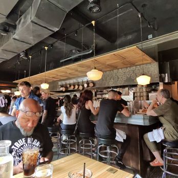 Au Cheval - The bar area - Bars Near Me - Chicago, Illinois