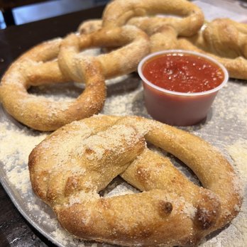Mellow Mushroom Chantilly - Pretzels - Pizza Near Me - Chantilly, Virginia
