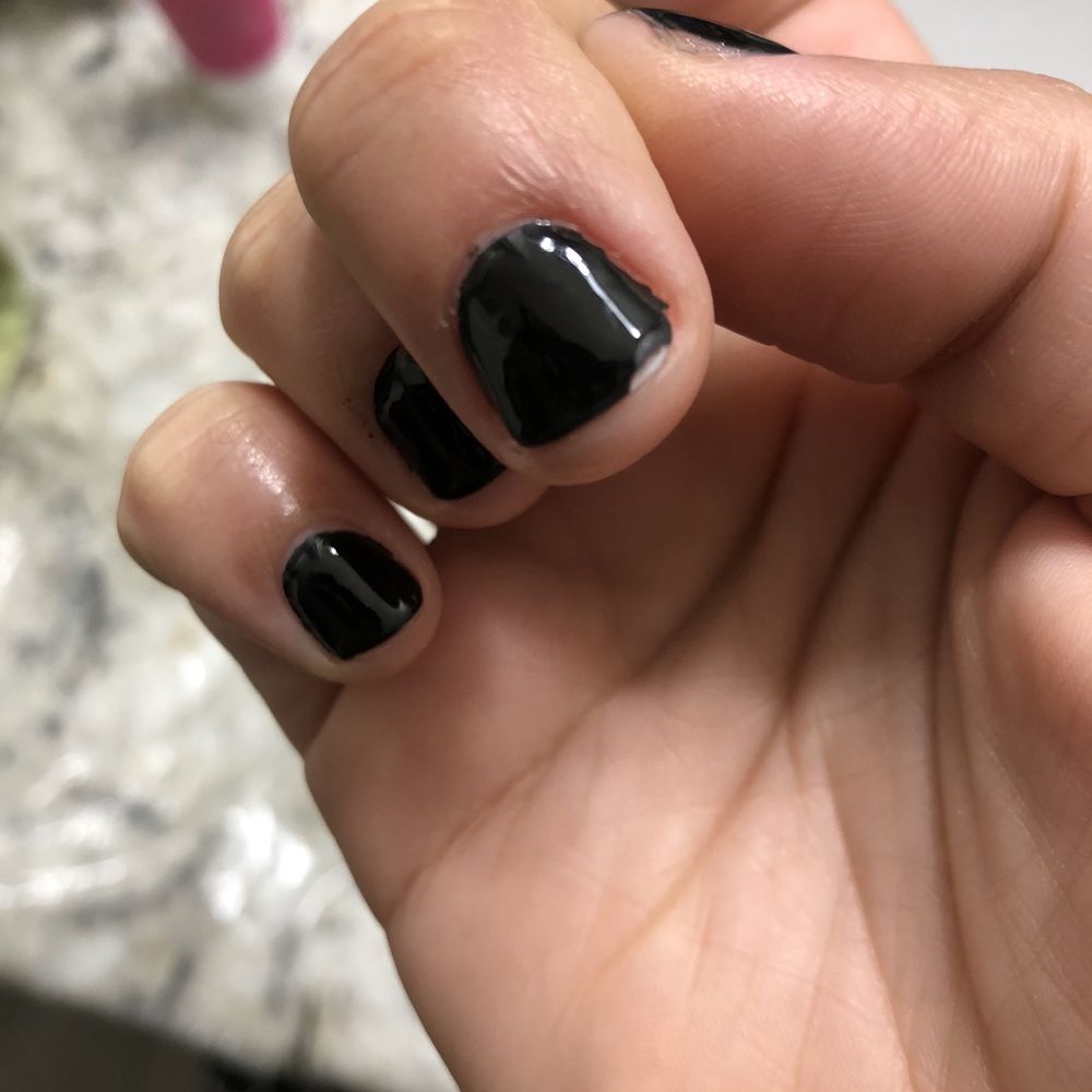 Elite Nails Bar - Chipped after 24 hours - Nail Salons Near Me - Spring, Texas