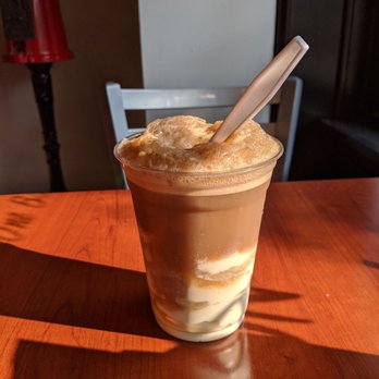 Kringles and Kones - Delicious root beer floats - Ice Cream & Frozen Yogurt Near Me - Hot Springs, Arkansas Kringles and Kones - Delicious root beer floats - Ice Cream & Frozen Yogurt Near Me - Hot Springs, Arkansas