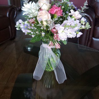 Flowers By Linda - Florists Near Me - Ponchatoula, Louisiana
