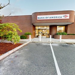 Bank of America Financial Center - Storefront