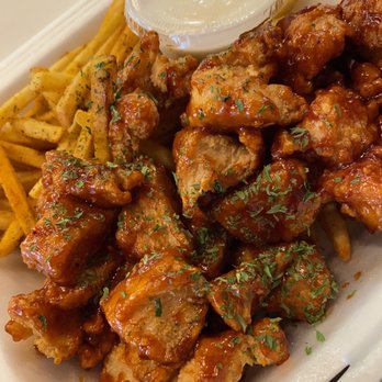 Zero Degrees - Popcorn Chicken and Fries Box. Honey bbq and Cajun fries - Bubble Tea Near Me - Orlando, Florida