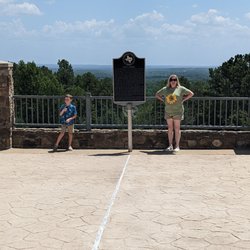 Love's Lookout Visitor Center - Historical Plaque at Love's Lookout