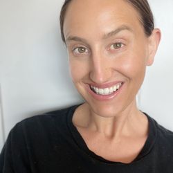 Skin Society Hawaii - Nicole, Owner and Master Esthetician.