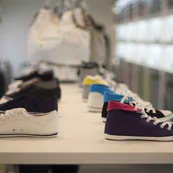 Voice your Choice - Shoe Stores Near Me - Berlin, BE