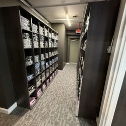 Suit and Tie Menswear - Wide variety of dress shirts