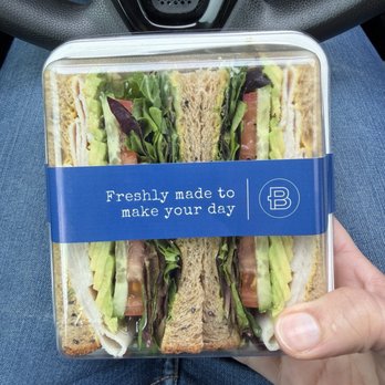 Paris Baguette - Turkey Avocado Sandwich - Bakeries Near Me - Buford, Georgia