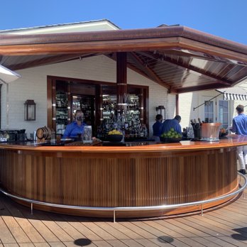 Miramar Beach Bar - The classy bar - Lounges Near Me - Montecito, California Miramar Beach Bar - The classy bar - Lounges Near Me - Montecito, California