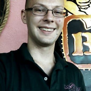 Monas - Derek! - Gay Bars Near Me - Fort Lauderdale, Florida