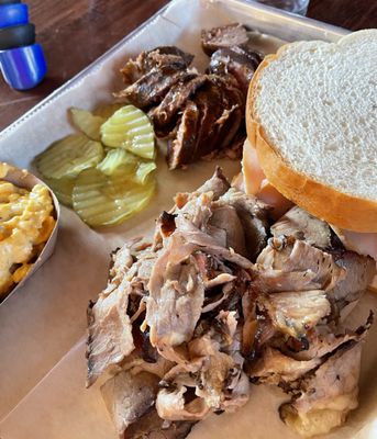 Woodyard Bar-B-Que by null