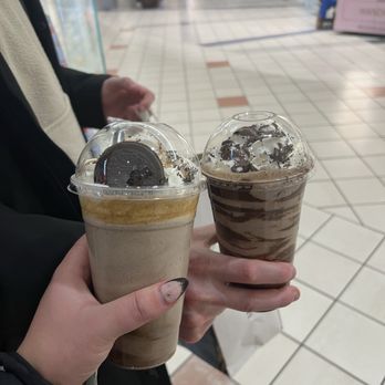 I Love Milkshakes - 6. Oreo add peanut butter, 11. I Hate Mondays - Ice Cream & Frozen Yogurt Near Me - Braintree, Massachusetts