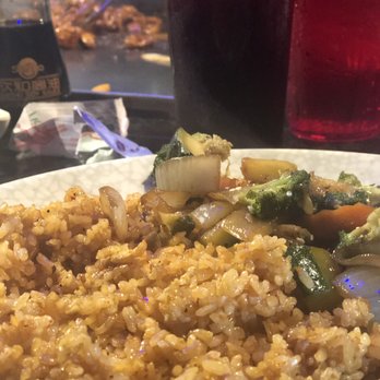 Fuji Steak & Sushi - Rice waiting on my chicken in the background - Japanese Near Me - Hixson, Tennessee