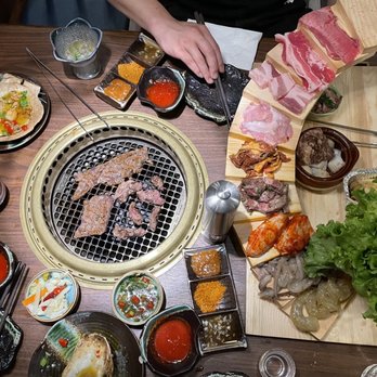 GAN-HOO BBQ - Meat Lovers Staircase - Barbeque Near Me - Flushing, New York