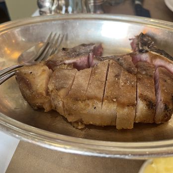 The Devonshire - Pork chop - Pubs Near Me - London, XGL The Devonshire - Pork chop - Pubs Near Me - London, XGL