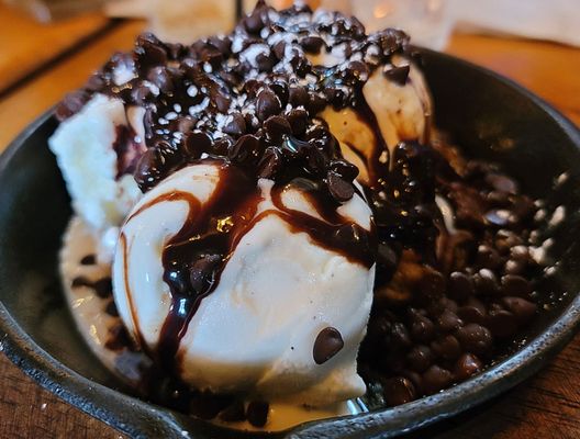 Dog & Bull Taphouse and Kitchen by null