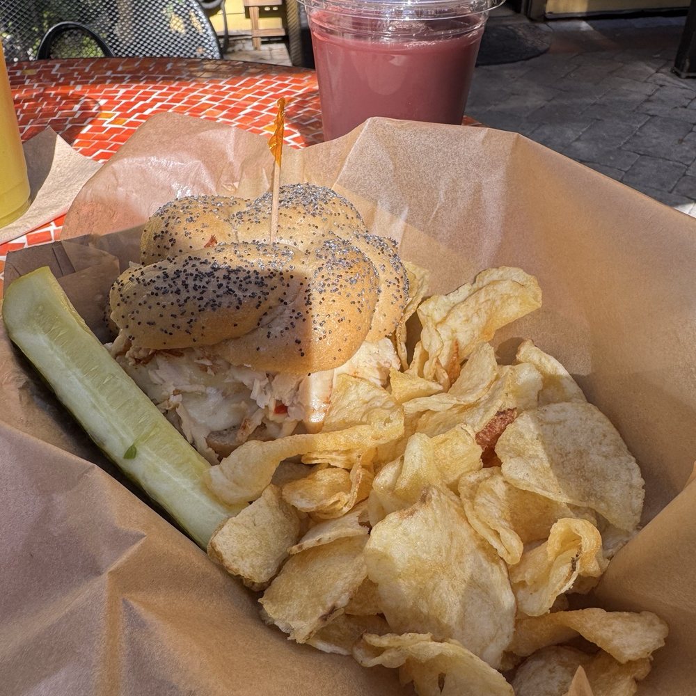 Mate Factor - Chipotle chicken (without lettuce & tomato) - Coffee & Tea Near Me - Savannah, Georgia