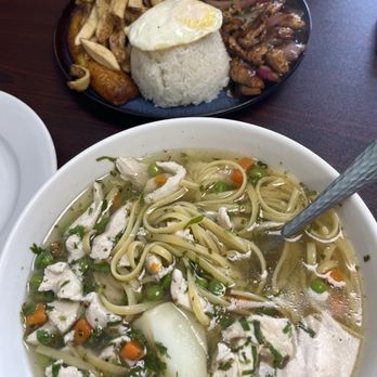 Lima 32 - Sopa De Pollo - Peruvian Near Me - Meriden, Connecticut