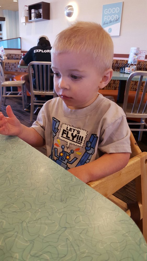 GREAT CLIPS Updated September 2024 11 Reviews 3328 N 108th St