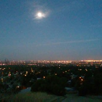 Hellman Park - before sunrise - Parks Near Me - Whittier, California
