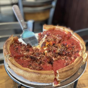 Giordano's - Pepperoni, sausage, bacon - Pizza Near Me - Oakbrook Terrace, Illinois