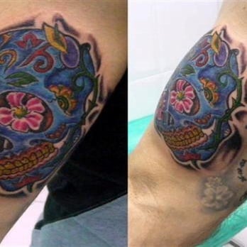 Acme - Calavera mexicana color - Tattoo Near Me - Madrid, M Acme - Calavera mexicana color - Tattoo Near Me - Madrid, M