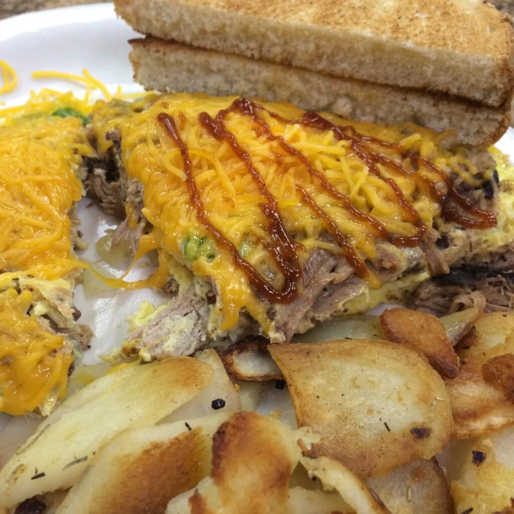 Blondie's Barn - Pulled Pork Omlette - Breakfast & Brunch Near Me - Haslett, Michigan Blondie's Barn - Pulled Pork Omlette - Breakfast & Brunch Near Me - Haslett, Michigan