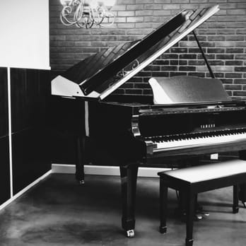 Safe and Sound Piano Movers - grand piano moving - Piano Services Near Me - Gilbert, Arizona Safe and Sound Piano Movers - grand piano moving - Piano Services Near Me - Gilbert, Arizona