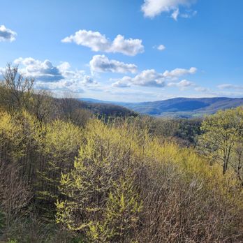 The Highlands At Sugar - From balcony - Hotels Near Me - Sugar Mountain, North Carolina