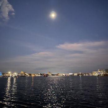 Cruisin Tikis - Boat Tours Near Me - Destin, Florida Cruisin Tikis - Boat Tours Near Me - Destin, Florida
