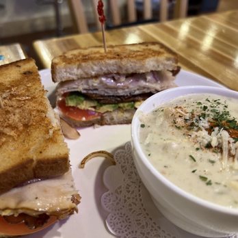 Nye Beach Cafe - Turkey, bacon, avocado with a cup of clam chowder! So good! - Cafes Near Me - Newport, Oregon Nye Beach Cafe - Turkey, bacon, avocado with a cup of clam chowder! So good! - Cafes Near Me - Newport, Oregon