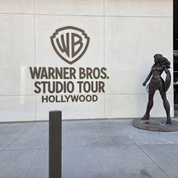 Warner Bros. Studio Tour Hollywood - Warner Bros Studio Tour - Amusement Parks Near Me - Burbank, California Warner Bros. Studio Tour Hollywood - Warner Bros Studio Tour - Amusement Parks Near Me - Burbank, California