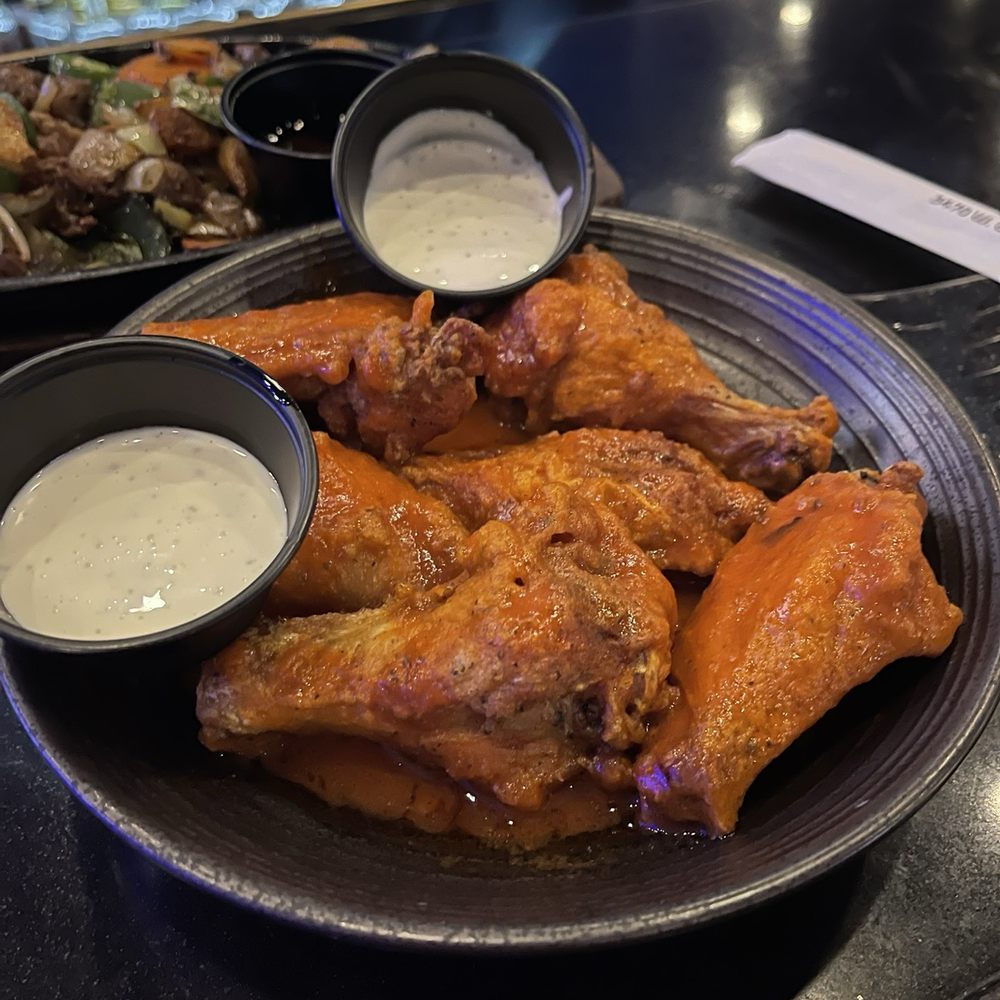 Cafe Bleu - Buffalo Wings - Sports Bars Near Me - Los Angeles, California Cafe Bleu - Buffalo Wings - Sports Bars Near Me - Los Angeles, California