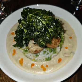 Restaurant Aleksandar - Scallops - Modern European Near Me - Philadelphia, Pennsylvania