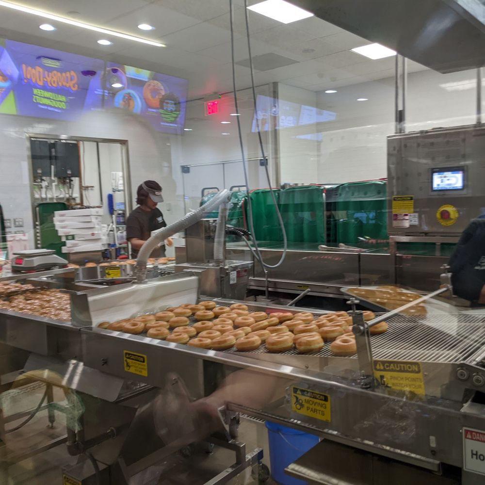 Krispy Kreme - The birth of the doughnut - Coffee & Tea Near Me - Atlanta, Georgia