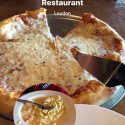 Vitorino's Italian Restaurant - Cheese pizza and shrimp fettuccine alfredo