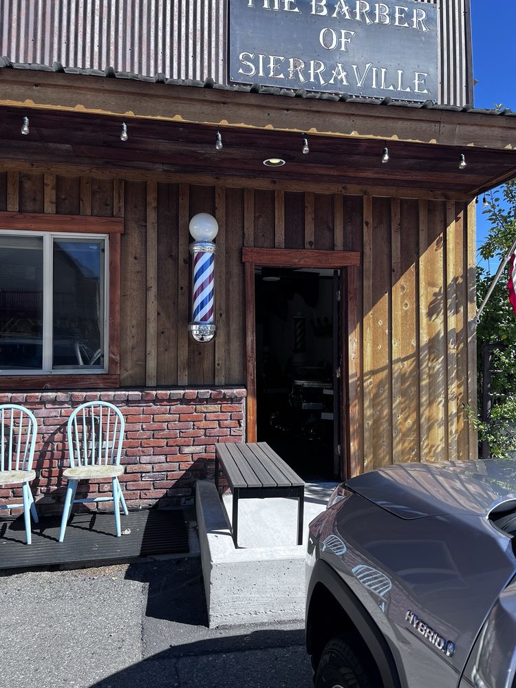 The Barber of Sierraville Logo