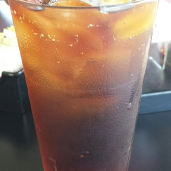 Brick Oven Pizza - Washing down da pizza with a cold ice tea! - Pizza Near Me - Kapolei, Hawaii