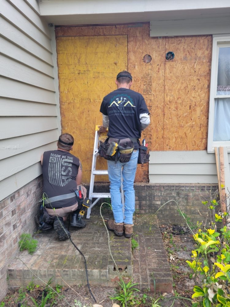 Slide of R and T Roofing and Remodeling