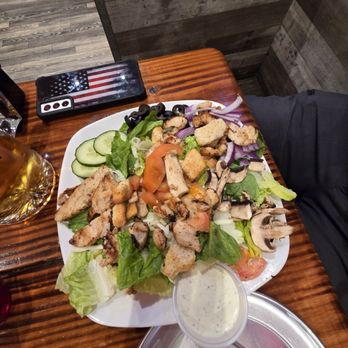 The Heights Pizzeria and Drafthouse - 1/2 House salad with grilled chicken. - Chicken Wings Near Me - Harker Heights, Texas The Heights Pizzeria and Drafthouse - 1/2 House salad with grilled chicken. - Chicken Wings Near Me - Harker Heights, Texas
