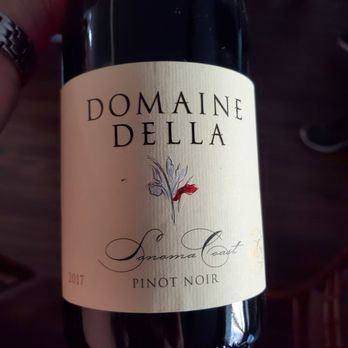 Whispering Vine - Domaine Della Pinot from Sonoma. - Wine Bars Near Me - Reno, Nevada