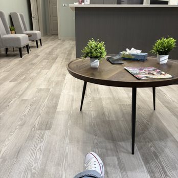 Snellville Endodontics - I'm patiently waiting my root canal procedure. Clean and Nice staff. - Endodontists Near Me - Snellville, Georgia