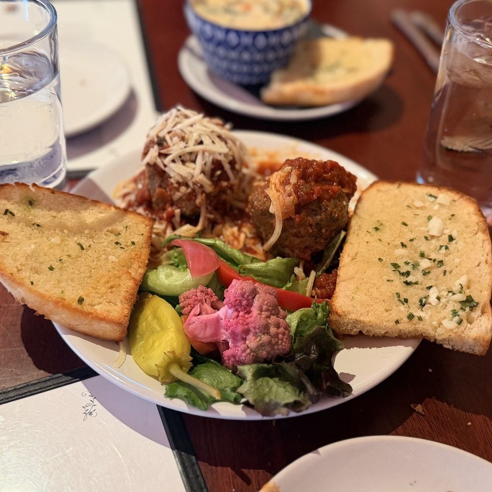 Medicini - Meatball and homemade bread appetizer with extra meatball - Italian Near Me - Newcastle, Maine