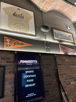 Finnerty's by null