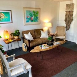 Caroline Altmann Massage Therapy - Waiting room