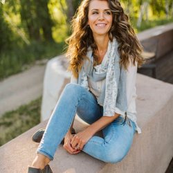 Emily Schmidt Hair & Makeup Artistry