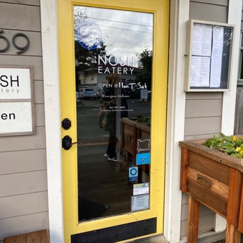 Nosh Eatery - New American Near Me - Florence, Oregon Nosh Eatery - New American Near Me - Florence, Oregon