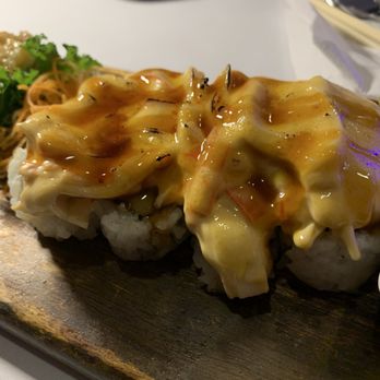 Lemongrass Sushi and Thai - Dynamite roll - Thai Near Me - Murfreesboro, Tennessee