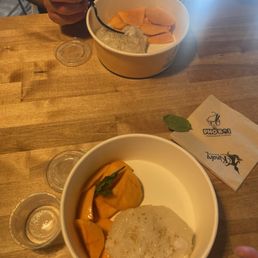 Mango W/ Sticky Rice Mango W/ Sticky Rice