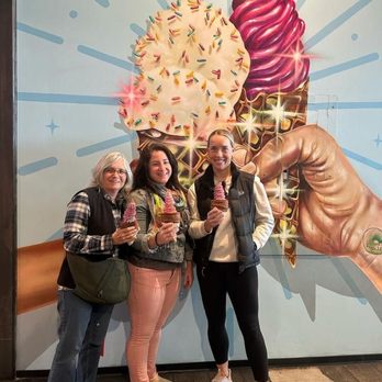 Happy Cones - Food Trucks Near Me - Edgewater, Colorado